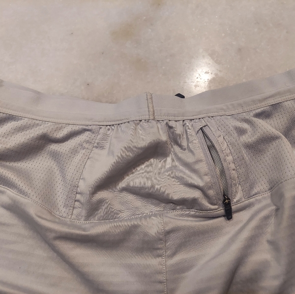 Nike Dri Fit Phenom Running Pants Grey - Picture 6 of 11